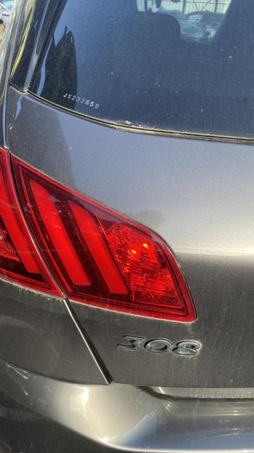 Image Feu arriere secondaire gauche (feux) - PEUGEOT 308 2