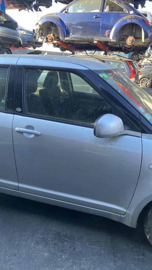 Image Porte avant droit - SUZUKI SWIFT 3
