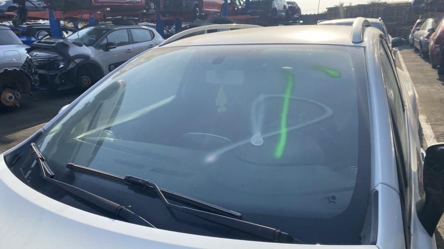 Image Pare brise - RENAULT CLIO 4