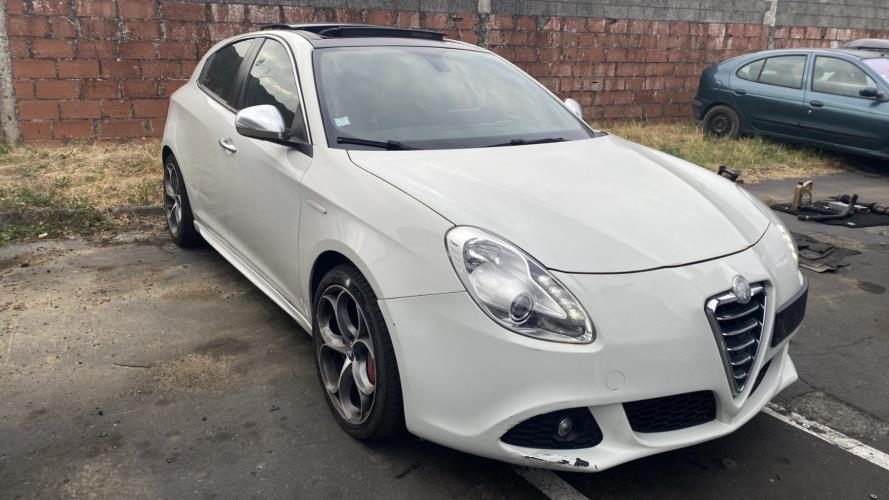 Image Pare choc avant - ALFA ROMEO GIULIETTA 2