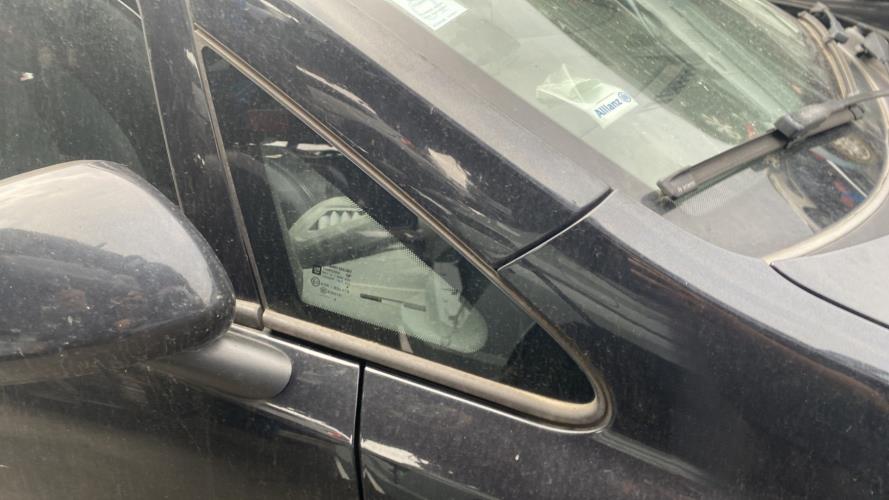 Image Custode avant droit - OPEL CORSA D