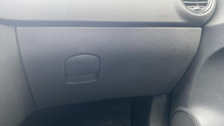 Image Boite a gants - OPEL CORSA D