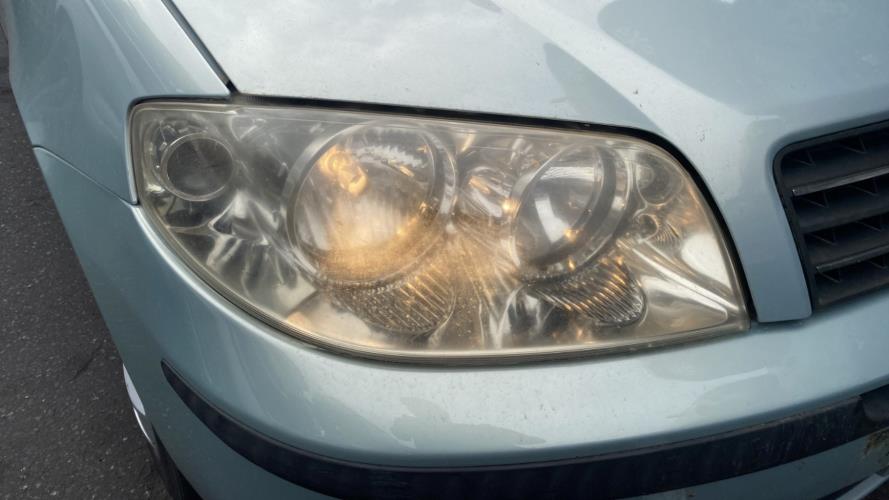 Image Optique avant principal droit (feux)(phare) - FIAT PUNTO 2