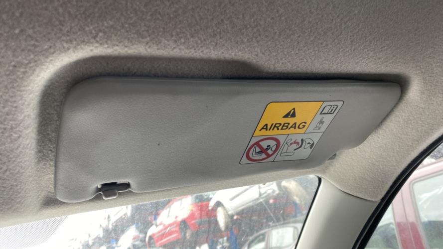 Image Pare soleil droit - SUZUKI BALENO 2