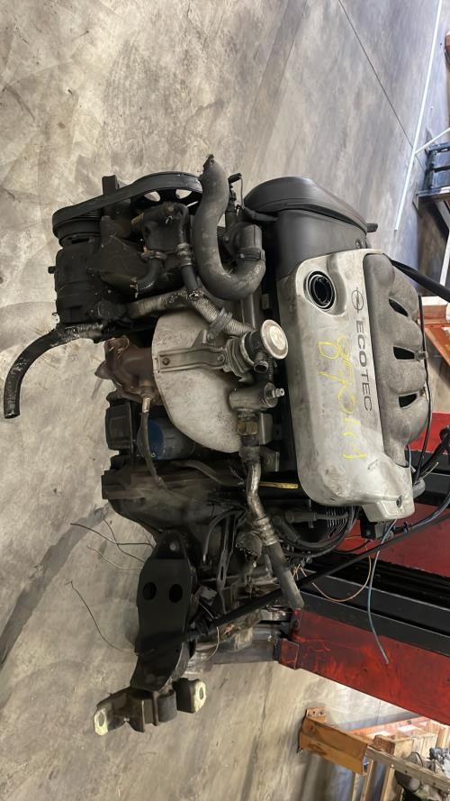Image Moteur - OPEL TIGRA 1