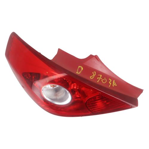 Image Feu arriere principal droit (feux) - OPEL CORSA D