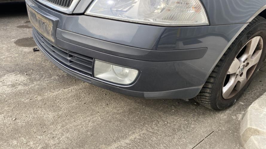 Image Anti brouillard gauche (feux) - SKODA OCTAVIA 2