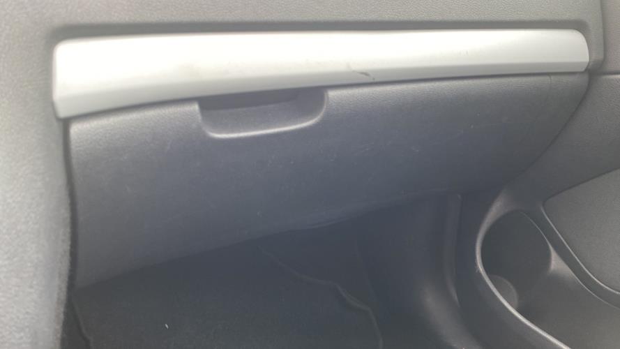 Image Boite a gants - SKODA OCTAVIA 2