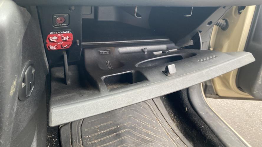 Image Boite a gants - CITROEN C4 1