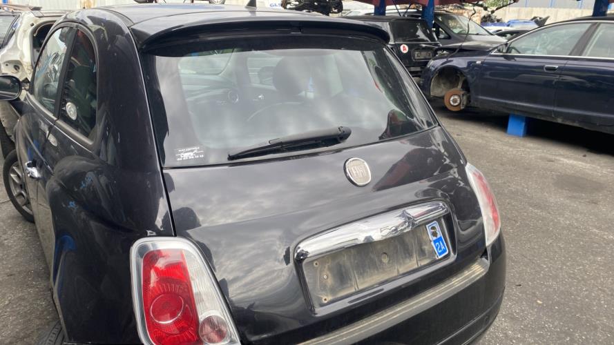 Image Malle/Hayon arriere - FIAT 500 2