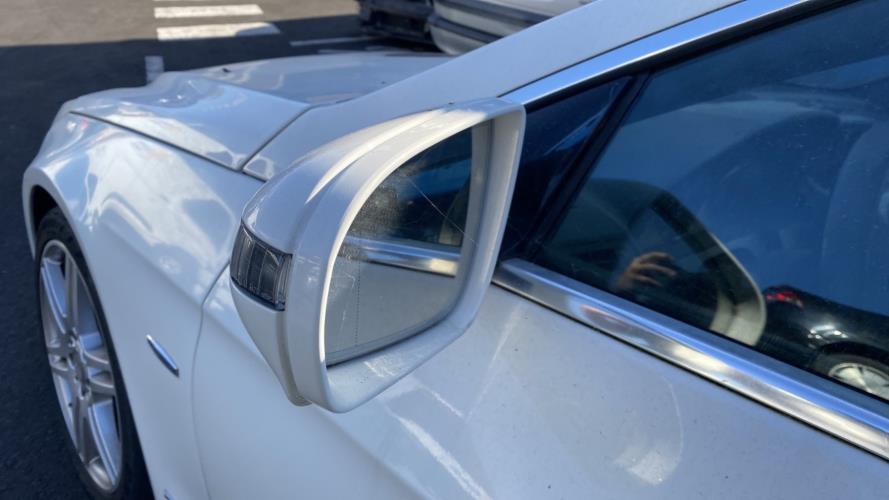 Image Retroviseur gauche - MERCEDES CLASSE E 207