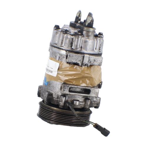 Image Compresseur clim - VOLVO V 50