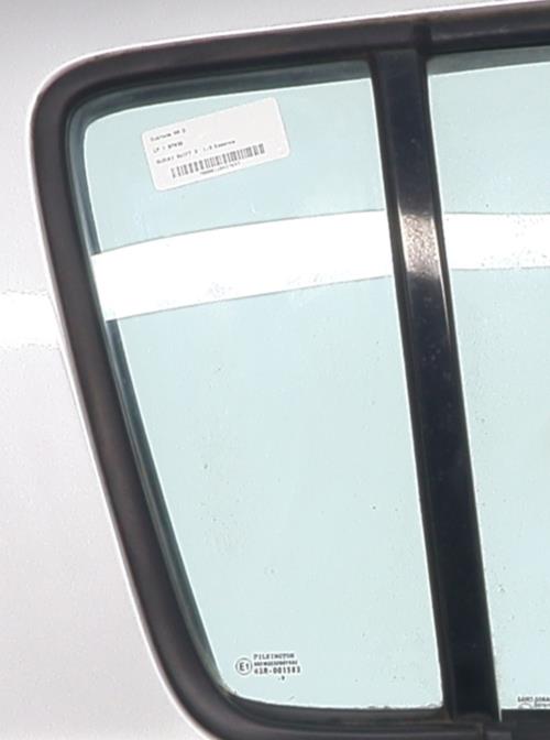 Image Porte arriere droit - SUZUKI SWIFT 3