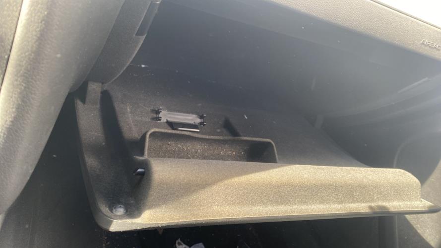 Image Boite a gants - AUDI A4 3