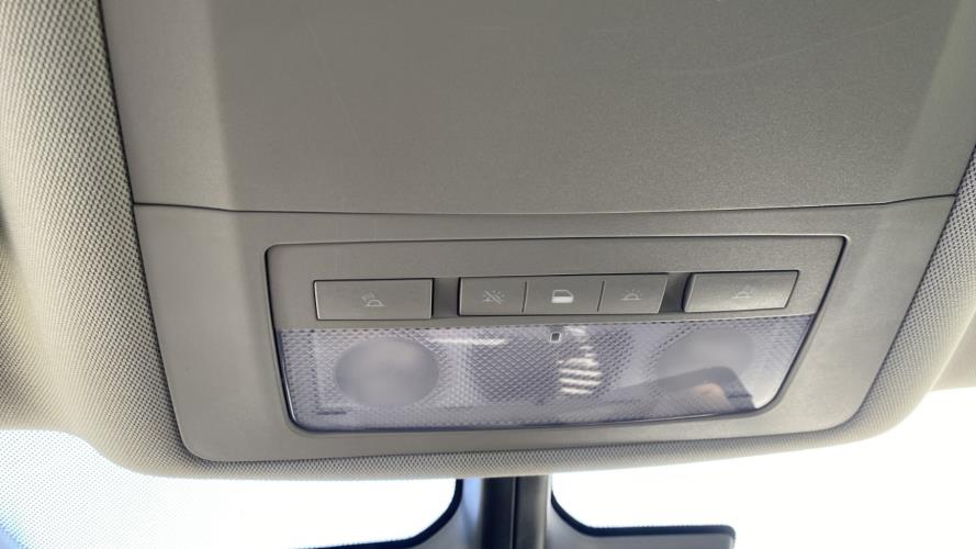 Image Eclairage de plafonnier - OPEL INSIGNIA 1