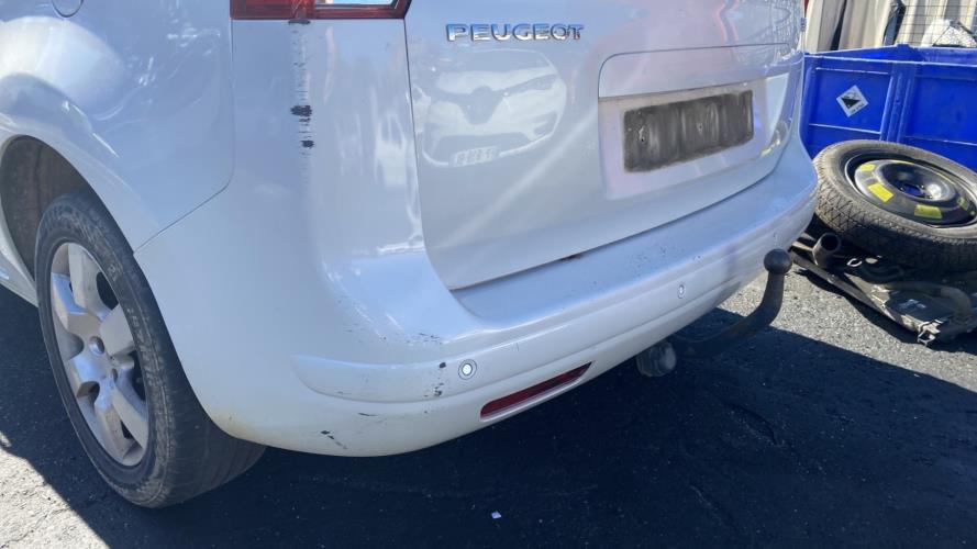 Image Pare choc arriere - PEUGEOT 5008 1
