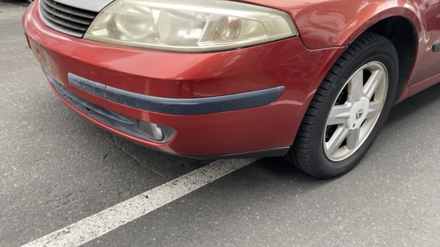 Image Anti brouillard gauche (feux) - RENAULT LAGUNA 2