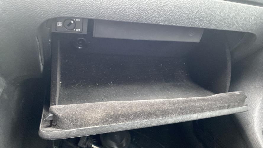 Image Boite a gants - VOLKSWAGEN GOLF 6