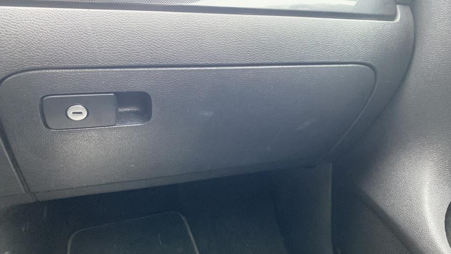 Image Boite a gants - VOLKSWAGEN GOLF 6