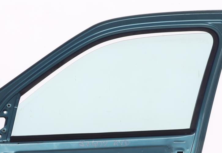 Image Vitre avant droit - RENAULT CLIO 2