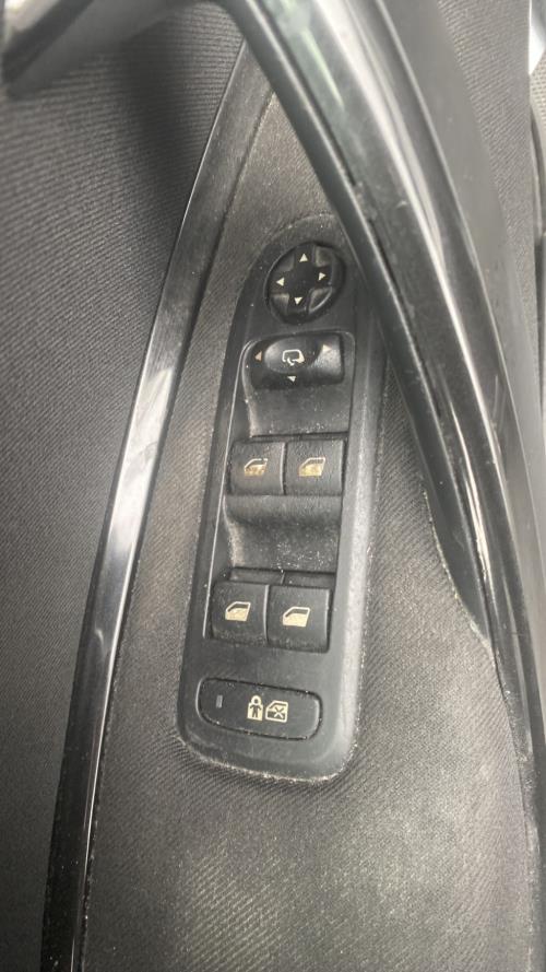 Image Interrupteur de leve vitre avant gauche - CITROEN C5 2