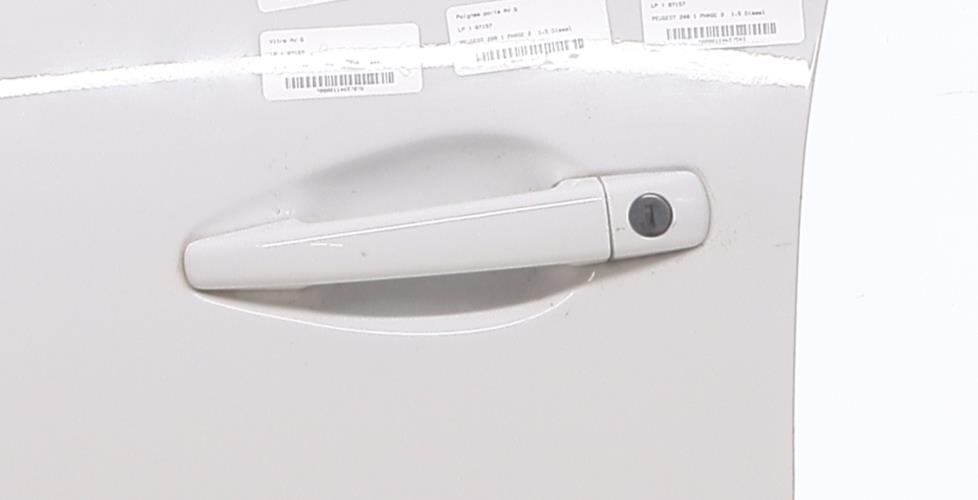 Image Poignee porte avant gauche - PEUGEOT 208 1