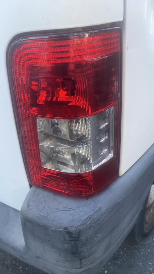 Image Feu arriere principal droit (feux) - CITROEN BERLINGO 1