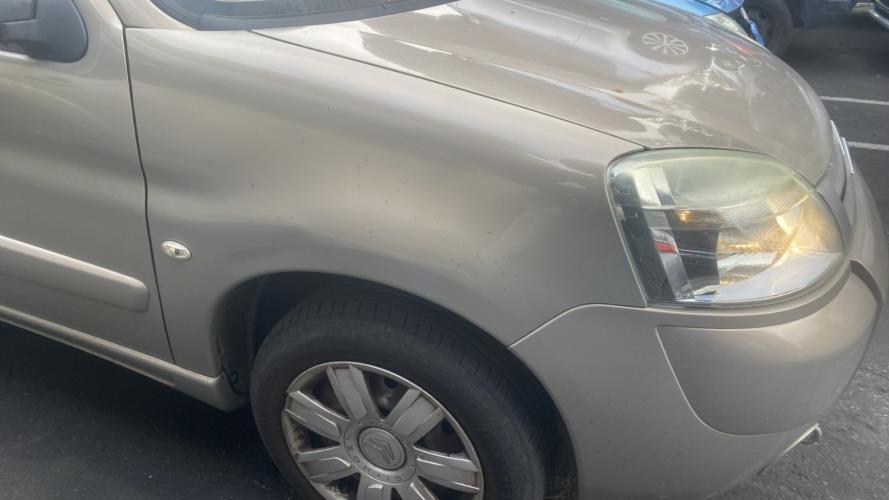 Image Aile avant droit - CITROEN BERLINGO 1