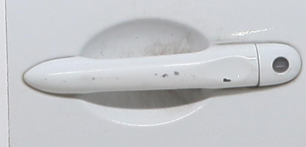 Image Poignee porte avant gauche - RENAULT CLIO 4