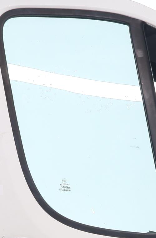 Image Vitre avant droit - PEUGEOT BOXER 3