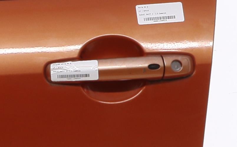 Image Poignee porte avant gauche - SUZUKI SWIFT 3