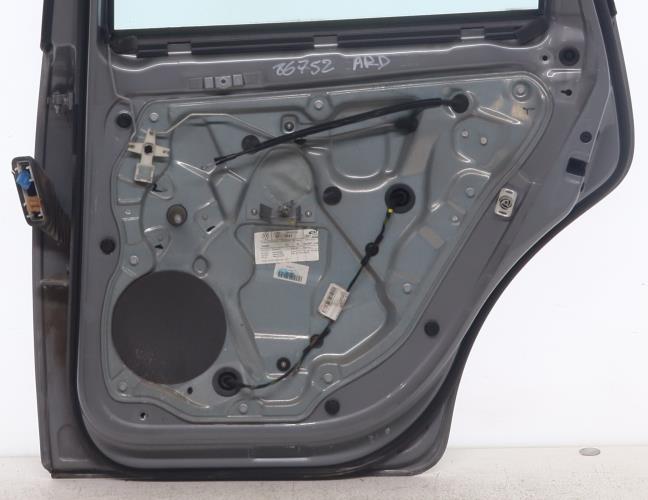 Image Leve vitre mecanique arriere droit - VOLKSWAGEN POLO 4