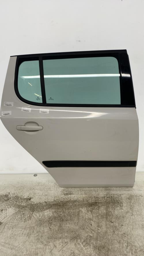 Image Porte arriere droit - SKODA FABIA 2