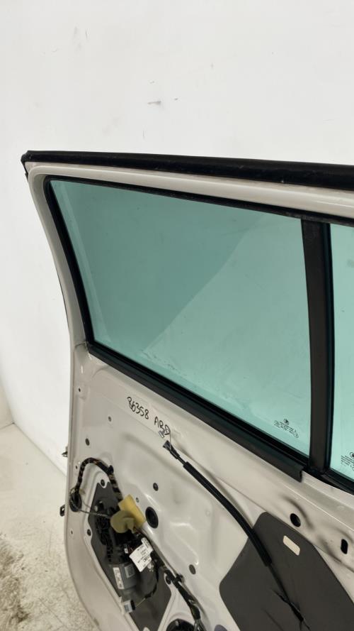 Image Vitre arriere droit - SKODA FABIA 2