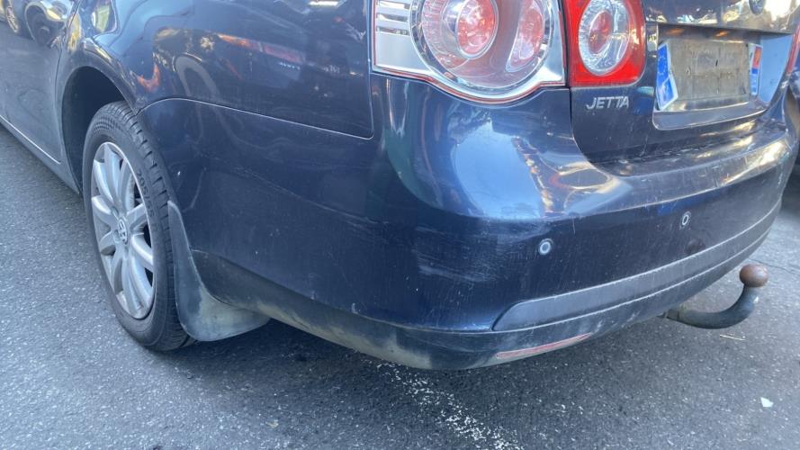 Image Pare choc arriere - VOLKSWAGEN JETTA 3