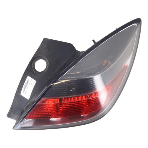 Image Feu arriere principal droit (feux) - OPEL ASTRA H