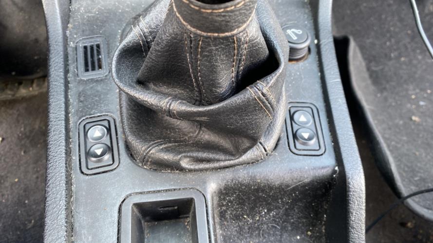 Image Interrupteur de leve vitre avant droit - FIAT COUPE