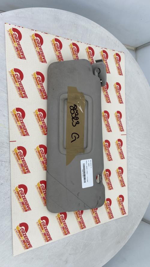 Image Pare soleil gauche - RENAULT LAGUNA 3