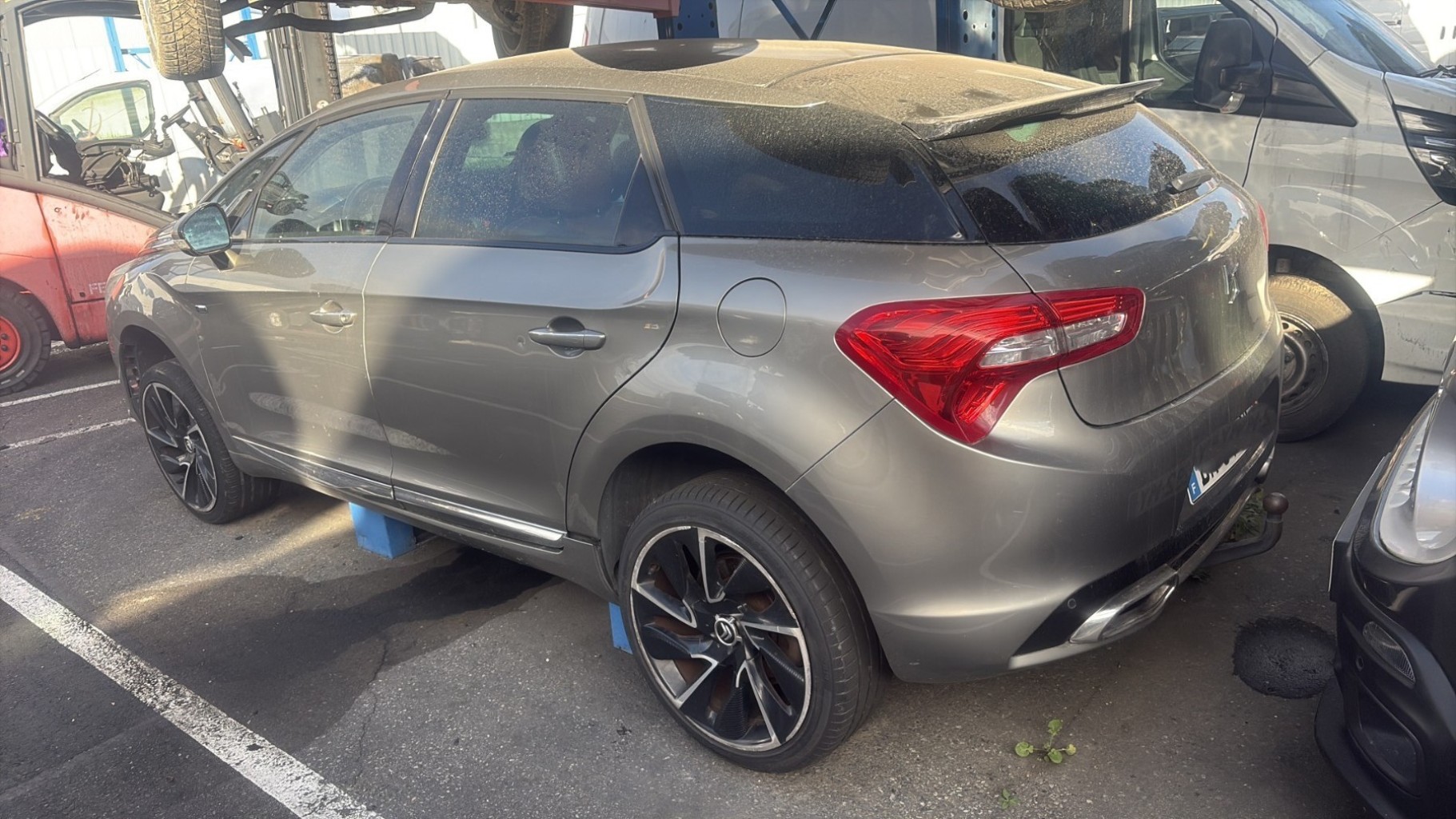 Pièce Auto