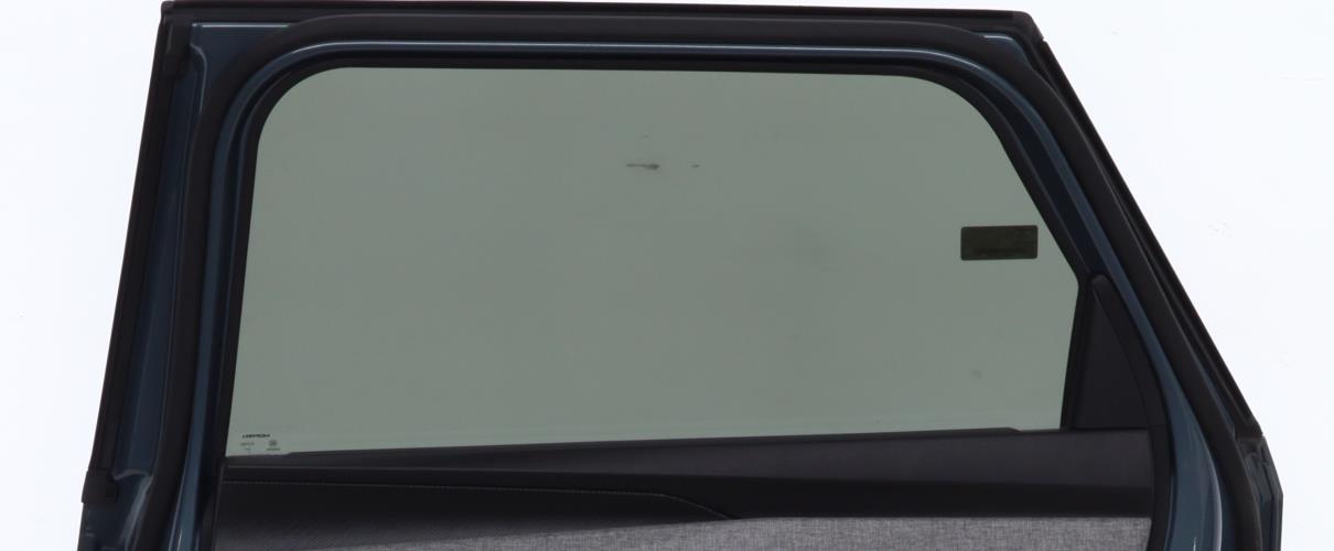 Image Vitre arriere droit - PEUGEOT 5008 3