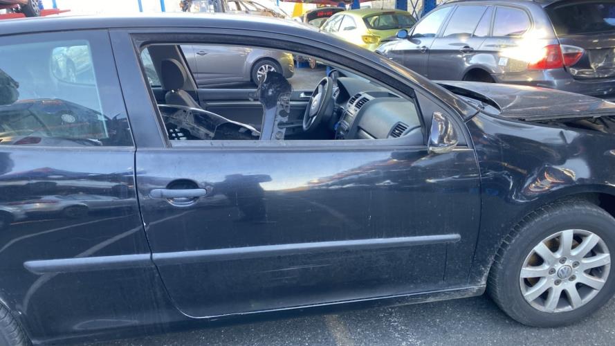 Image Porte avant droit - VOLKSWAGEN GOLF 5