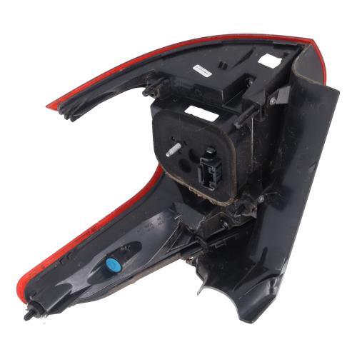 Image Feu arriere principal gauche (feux) - PEUGEOT 2008 1