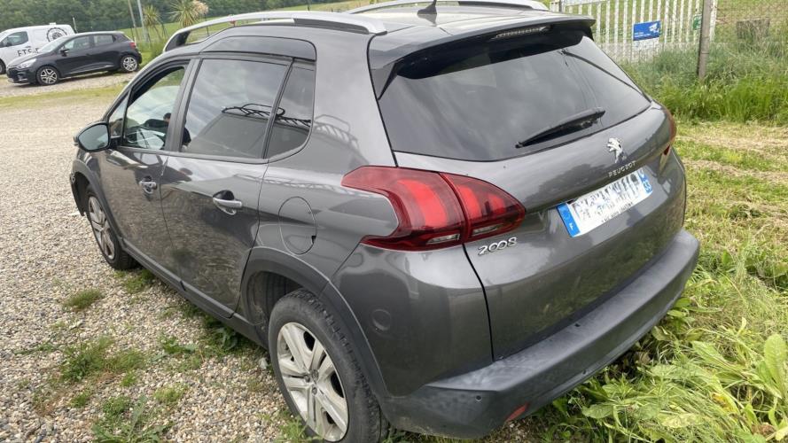 Image Feu arriere principal gauche (feux) - PEUGEOT 2008 1