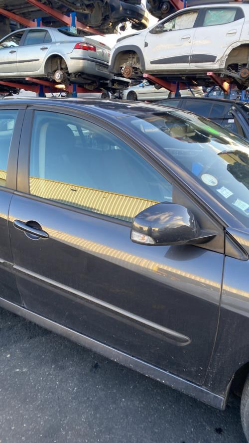 Image Porte avant droit - RENAULT LAGUNA 3