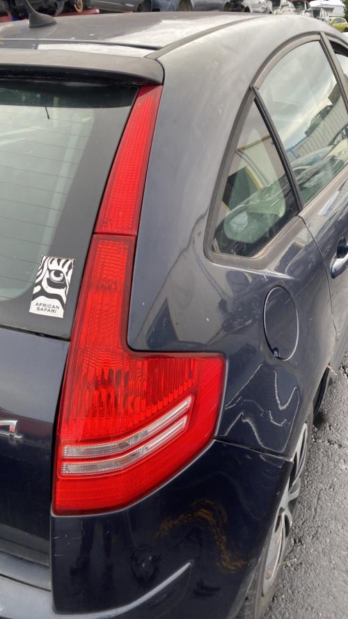 Image Feu arriere principal droit (feux) - CITROEN C4 1