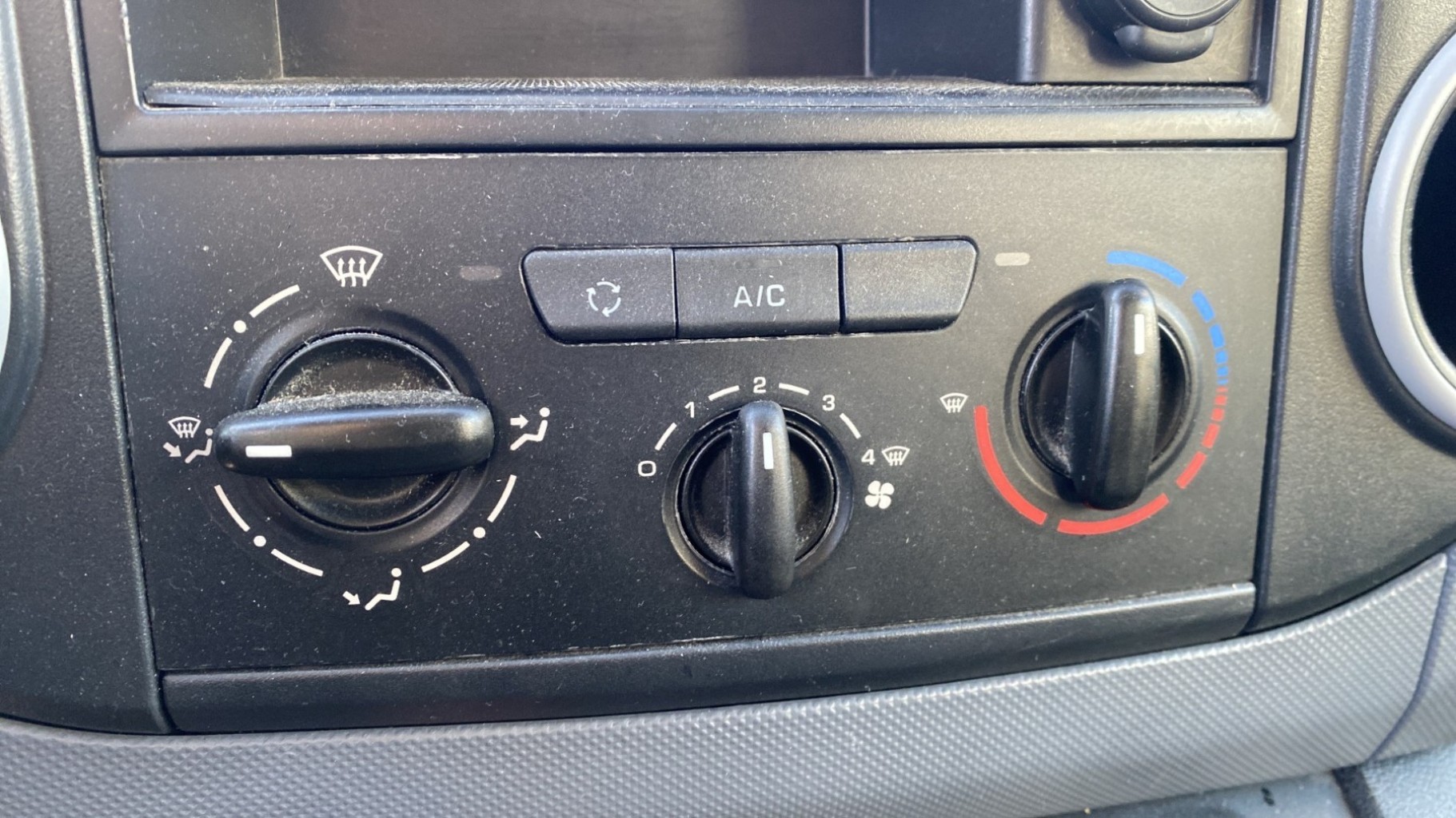 Pièce Auto
