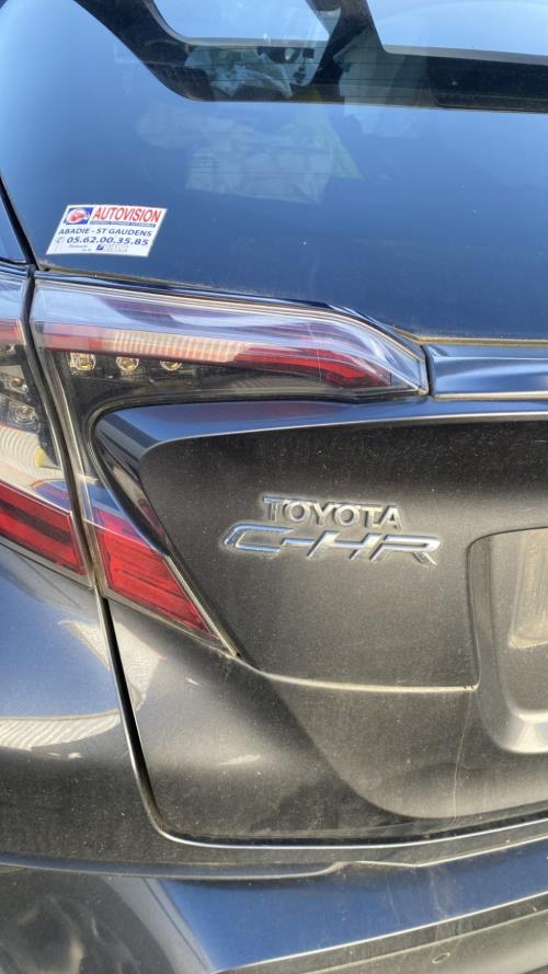 Image Feu arriere secondaire gauche (feux) - TOYOTA C-HR 1