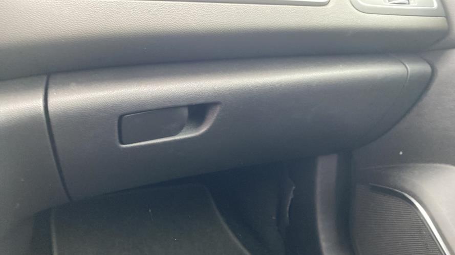 Image Boite a gants - RENAULT MEGANE 4