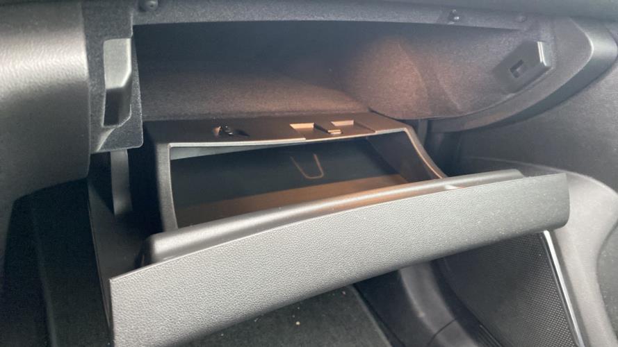 Image Boite a gants - RENAULT MEGANE 4