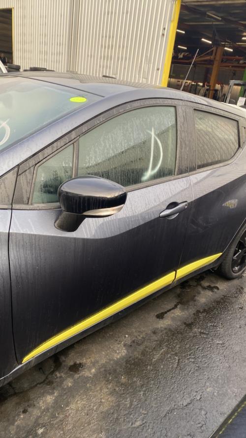 Image Porte avant gauche - NISSAN MICRA 5